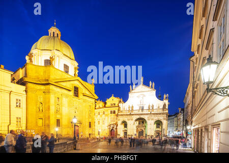 Musée du Pont Charles et de l'église du Saint Sauveur, Prague, Site du patrimoine mondial de l'UNESCO, la Bohême, République Tchèque, Europe Banque D'Images