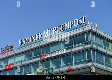 Werbung Berliner Morgenpost, Europa-Center, Breitscheidplatz, Charlottenburg, Berlin Deutschland Banque D'Images