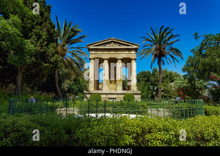 La Valette, Malte tempe à l'intérieur Jardins Barrakka inférieur. Banque D'Images