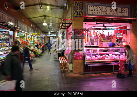 Marché Mercado de Triana Banque D'Images