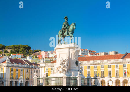 Statue équestre du roi Jose I Le Commerce Plaza à Lisbonne, Portugal Banque D'Images