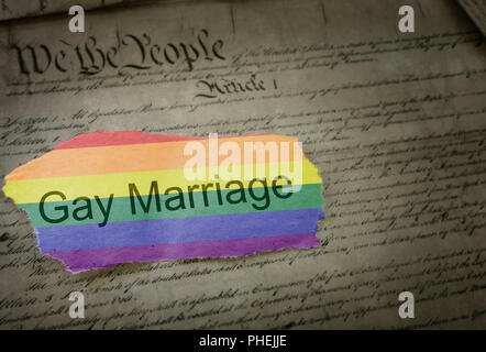 Le mariage gay rainbow titre de nouvelles Banque D'Images