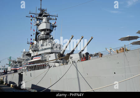 Le cuirassé USS USS IOWA BB-61a accueilli la première mondiale de 'Tom Clancy's Jack Ryan' à la Soirée d'ouverture de la semaine de 2018 de Los Angeles le 31 août 2018 à San Pedro, en Californie. Photo:Jeffrey Mayer