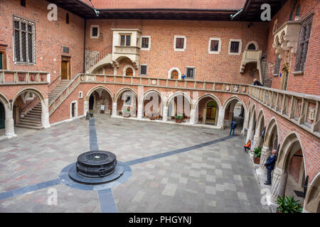 La cour dans le Collegium Maius à Cracovie, Pologne 2018. à Cracovie, Pologne 2018. Banque D'Images