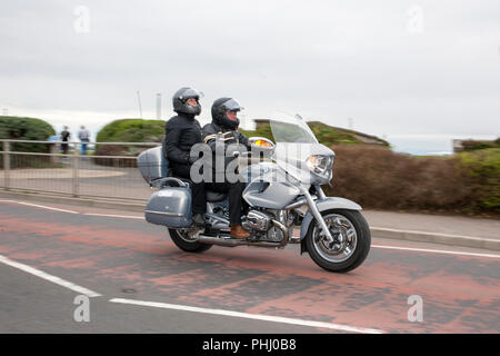 BMW R1200CL, sur le front de mer de Morecambe, UK Banque D'Images