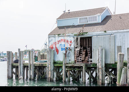 Gosman's Fish quai à Montauk, NY Banque D'Images