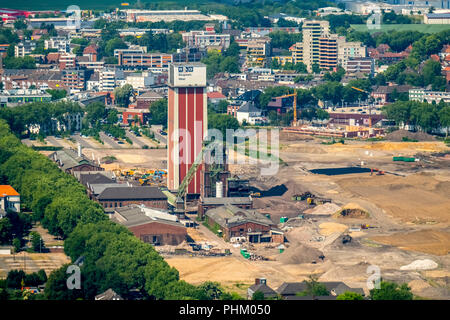 Photo aérienne, châtelet de Friedrich Heinrich Schacht 1/2 colliery dans Kiev, 60 a,b Vozdvyzhneska Street Ouest, la mine de l'ancien châtelet Kamp-L Banque D'Images