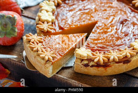 Morceau de tarte à la citrouille traditionnelle américaine. Banque D'Images