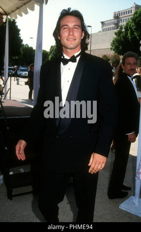 PASADENA, CA - le 30 août : l'acteur John Corbett assiste à la 44th Annual Primetime Emmy Awards le 30 août 1992 à Pasadena Civic Auditorium à Pasadena, en Californie. Photo de Barry King/Alamy Stock Photo Banque D'Images