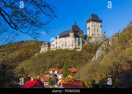 Château Karlstejn en République Tchèque Banque D'Images