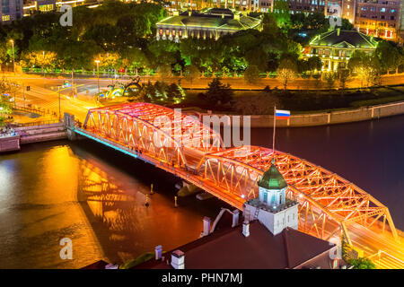 Shanghai garden bridge at night Banque D'Images