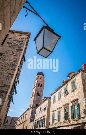 Clocher de l'église dominicaine à Dubrovnik Banque D'Images
