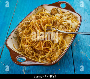 Fromage à la crème au four Cocotte Spaghetti Banque D'Images