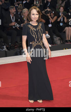 Venise, Italie. 06Th Nov, 2018. Jessica Harper participant à la 'Suspiria' première mondiale au 75e Festival International du Film de Venise au Palazzo del Cinema sur Septembre 01, 2018 à Venise, Italie | Conditions de crédit dans le monde entier : dpa/Alamy Live News Banque D'Images