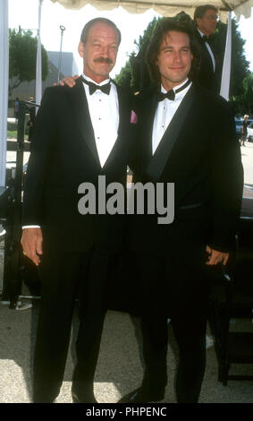 PASADENA, CA - le 30 août : l'acteur John Corbett assiste à la 44th Annual Primetime Emmy Awards le 30 août 1992 à Pasadena Civic Auditorium à Pasadena, en Californie. Photo de Barry King/Alamy Stock Photo Banque D'Images