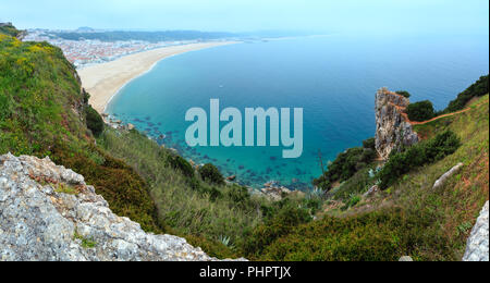 Panorama de la côte Albufeira (Portugal). Banque D'Images