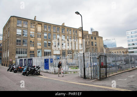 La régénération urbaine autour de Clere Street car park, London, UK Banque D'Images