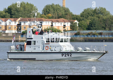 Navire de la Royal Navy HMS Charger vu la tête de la Tamise à Londres Banque D'Images