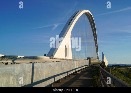 Santiago Calatrava bridge à Reggio Emilia, Italie Banque D'Images