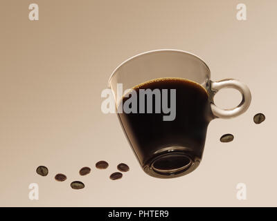 Café espresso noir dans une tasse claire et transparente avec les haricots. Vue du dessous. Banque D'Images