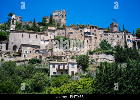 Montbrun-les-Bains, Provence, France. Banque D'Images