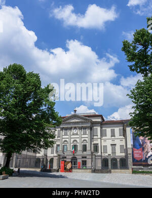 Vue de face de l'Accademia Carrara Banque D'Images