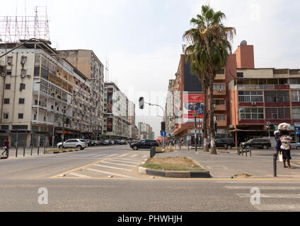 Sur le centre-ville, la Province de Luanda, Luanda, Angola Banque D'Images