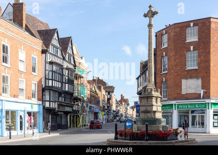 Le Monument aux Morts Croix, High Street, Gloucester, Gloucestershire, Angleterre, Royaume-Uni Banque D'Images