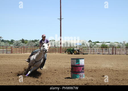 Course de barils forte tour Banque D'Images