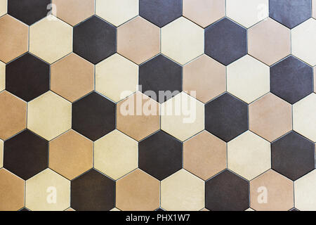 Les carreaux colorés en hexagone. Beige et brun Banque D'Images