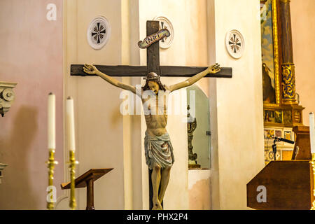 RAVELLO (SA), ITALIE - 29 août 2018 : la lumière du soleil éclairant l'intérieur de la cathédrale en Ravello Banque D'Images