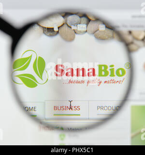 Milan, Italie - 20 août 2018 : SanaBio accueil du site. Logo SanaBio visible. Banque D'Images