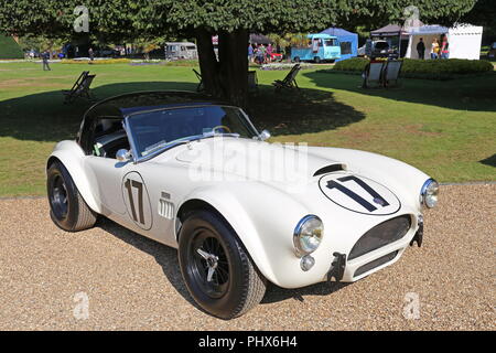 AC Cobra la concurrence (1962), Concours d'élégance 2018, 2 septembre 2018. Hampton Court Palace, Londres, Royaume-Uni, Europe Banque D'Images