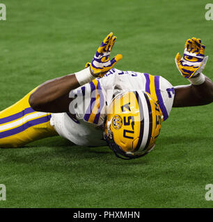 Arlington, Texas, USA. Sep, 2018 2. La sécurité de la LSU # 3 ''JACOBY STEVENS'' raté une éventuelle interception. Credit : Hoss McBain/ZUMA/Alamy Fil Live News Banque D'Images