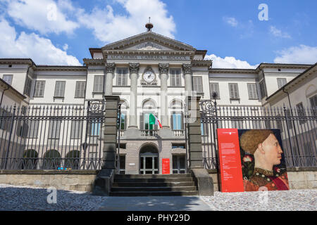 Vue de face de l'Accademia Carrara Banque D'Images