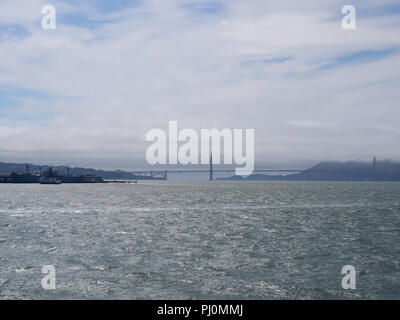 Sur le port et le Golden Gate Bridge Banque D'Images