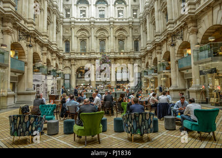 Royal Exchange,Threadneedle Street, London, England, Grossbritannien Banque D'Images