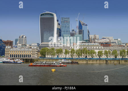 Geschaeftshaeuser, Lower Thames Street, du quartier financier, Londres, Angleterre, Grossbritannien Banque D'Images