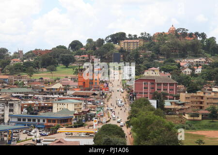 Vue vers la cathédrale de Namirembe Mengo sur Hill, Kampala Banque D'Images