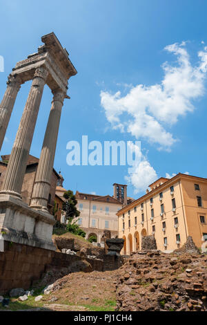 Temple d'Apollon Sosianus (Templi di Apollon Sosien e di Bellona) Ruines de Rome, Italie Banque D'Images