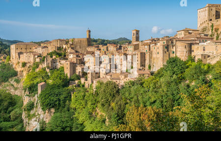 Vue panoramique de Sorano, dans la province de Grosseto, Toscane (Toscane), Italie. Banque D'Images