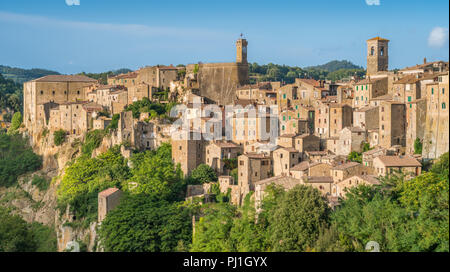 Vue panoramique de Sorano, dans la province de Grosseto, Toscane (Toscane), Italie. Banque D'Images