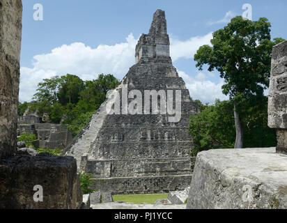 Les ruines mayas de Tikal, Guatemala, avec Temple 1 Banque D'Images