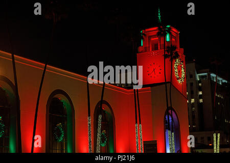 La gare Union illuminés pour Noël, Los Angeles, Californie, États-Unis d'Amérique Banque D'Images