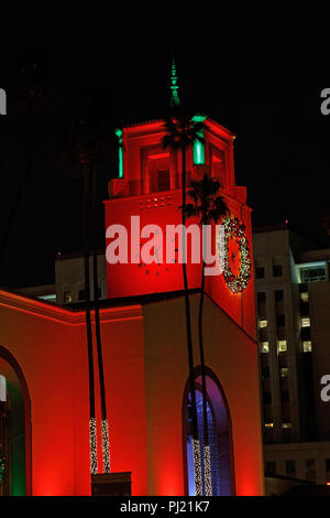 La gare Union illuminés pour Noël, Los Angeles, Californie, États-Unis d'Amérique Banque D'Images