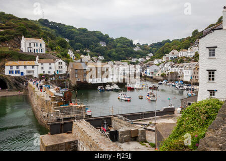 Cornwall, Polperro, U.K. 3 septembre 2018. Une journée nuageuse dans le pittoresque village de pêcheurs, Polperro Cornwall. Credit : Mark Richardson/Alamy Live News Banque D'Images