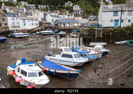 Cornwall, Polperro, U.K. 3 septembre 2018. Une journée nuageuse dans le pittoresque village de pêcheurs, Polperro Cornwall. Credit : Mark Richardson/Alamy Live News Banque D'Images