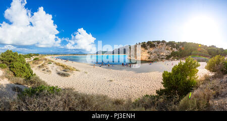 La plage de sable tropicale étonnante de Voidokilia, Péloponnèse, Grèce. Banque D'Images