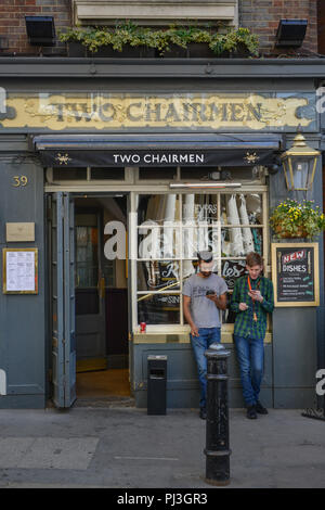 Pub, deux présidents, Dartmouth St, Westminster, Londres, Angleterre, Grossbritannien Banque D'Images