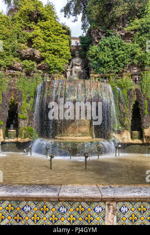 Fontana dell'Ovato, Fontaine ovale, Villa d'Este, Tivoli, lazio, Italie Banque D'Images